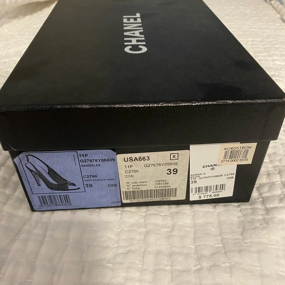 Chanel peep-toe slingback heeled sandals - Picture 8 of 11